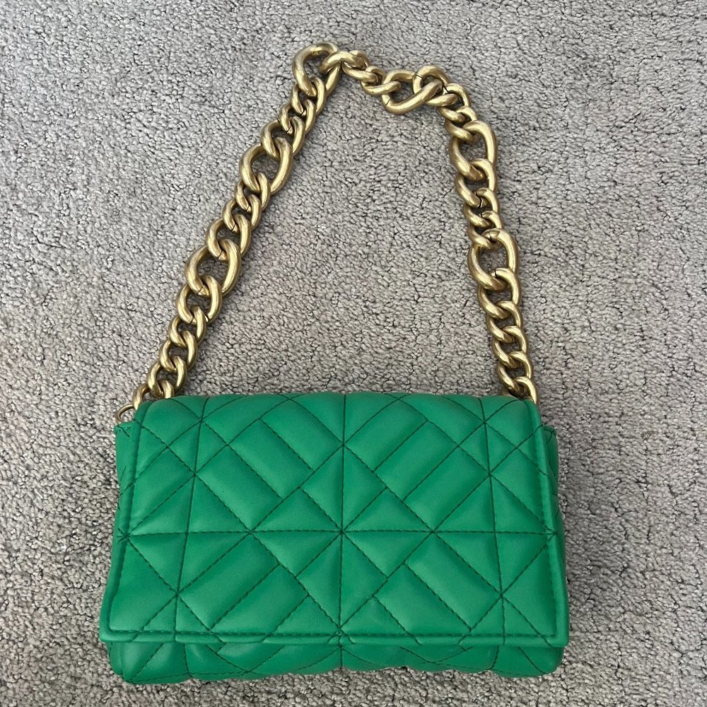 GREEN Zara bag